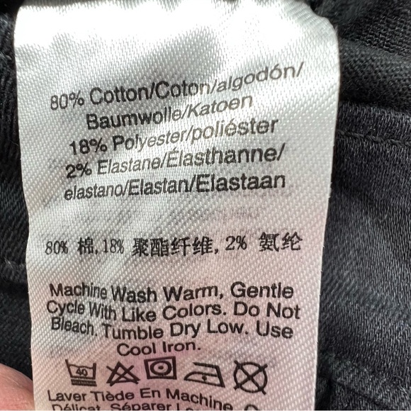 DKNY Women’s Black Camouflage Denim Jacket Size Small NWT - Picture 6 of 16